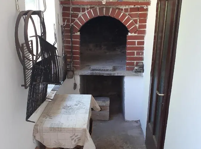 Tomas,,,spacious House With Private Parking,terrace,5g Internet,,,,, *