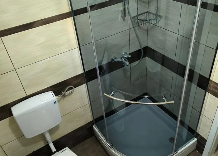 Tomas,,,spacious House With Private Parking,terrace,5g Internet,,,,, Lejlighed